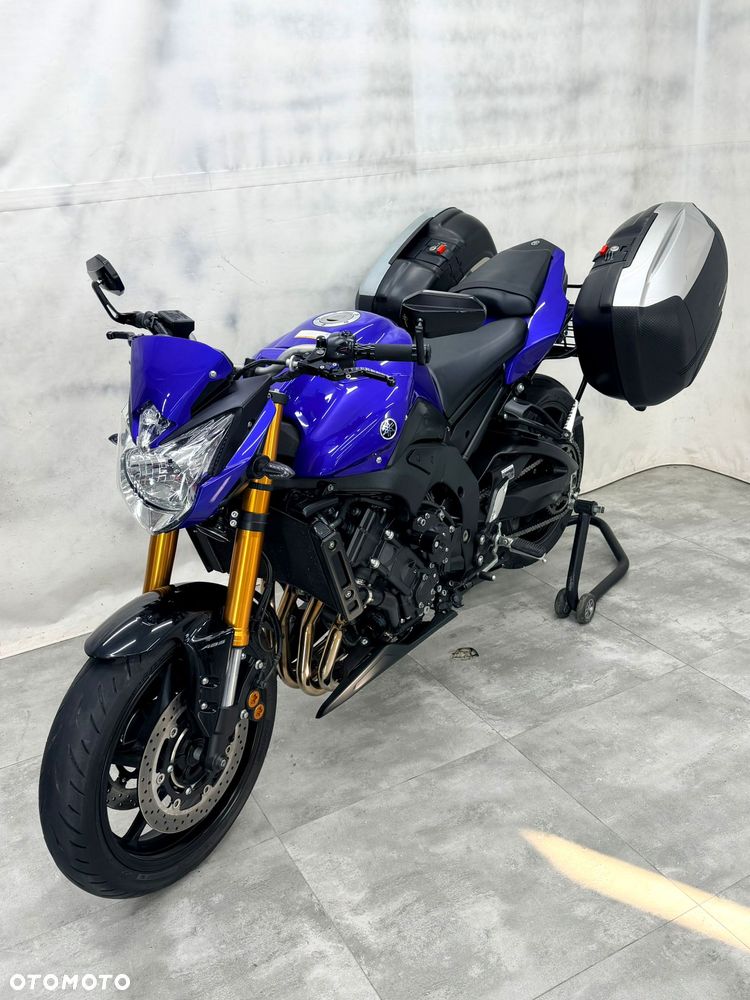 Yamaha FZ8 - 5