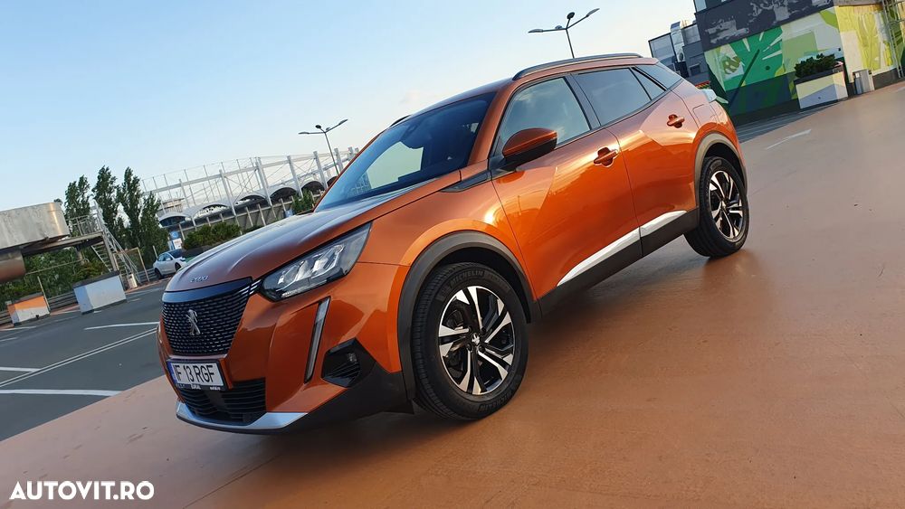 Peugeot 2008 1.2 PureTech EAT8 STT GT - 12