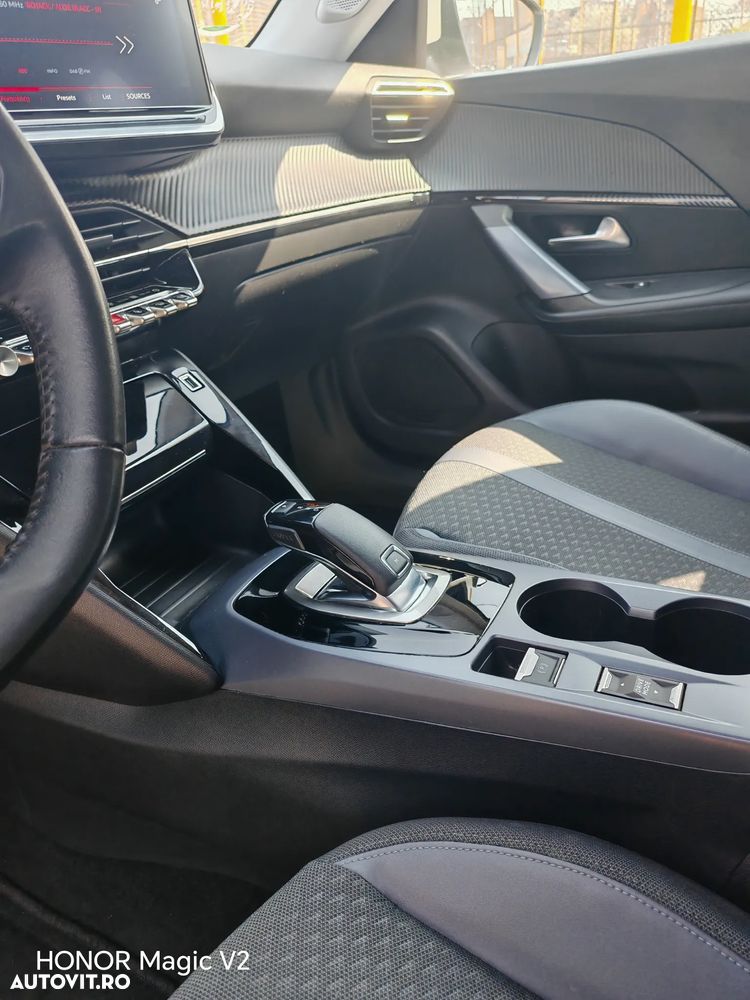 Peugeot 2008 PureTech 130 EAT8 Allure Pack - 13