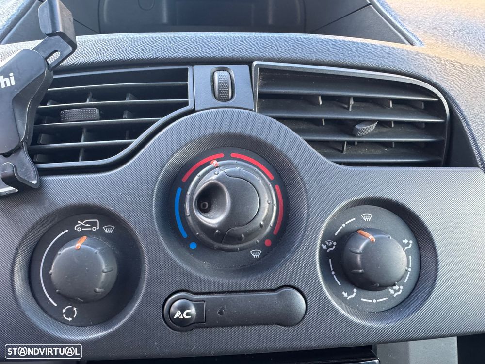 Renault Kangoo - 8