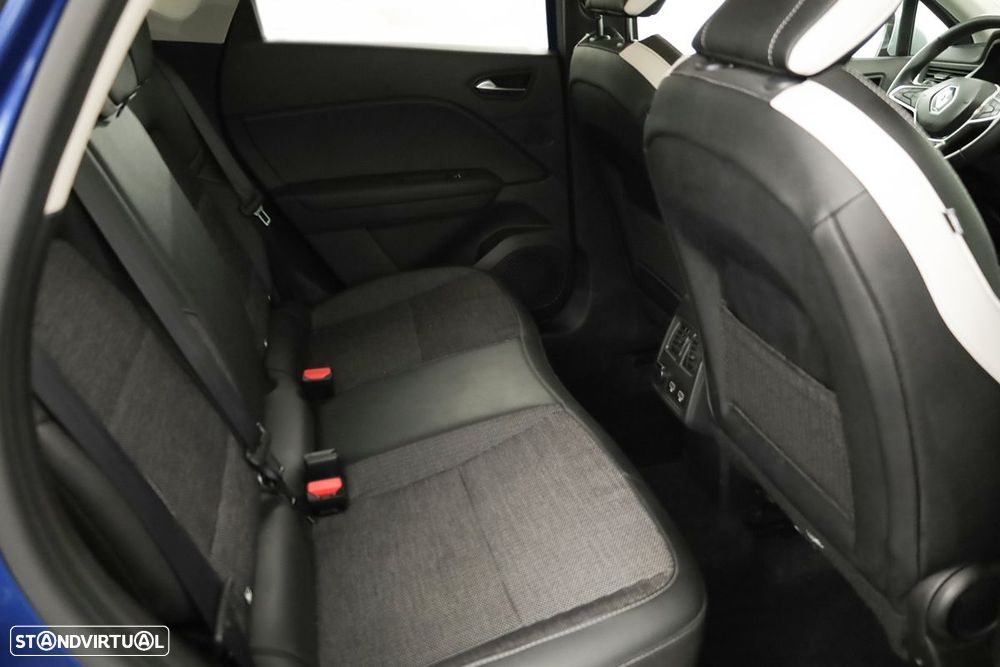 Renault Captur 1.0 TCe Techno Bi-Fuel - 24