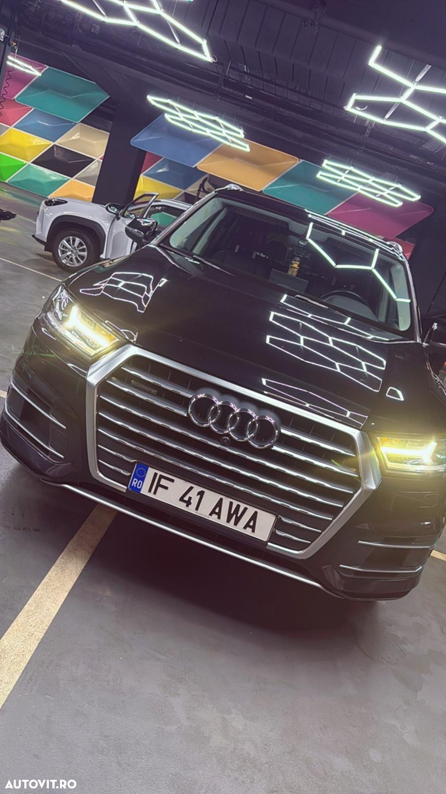 Audi Q7 3.0 55 TFSI quattro Tiptronic Basic - 3