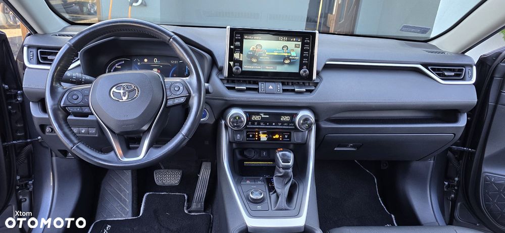 Toyota RAV4 - 18