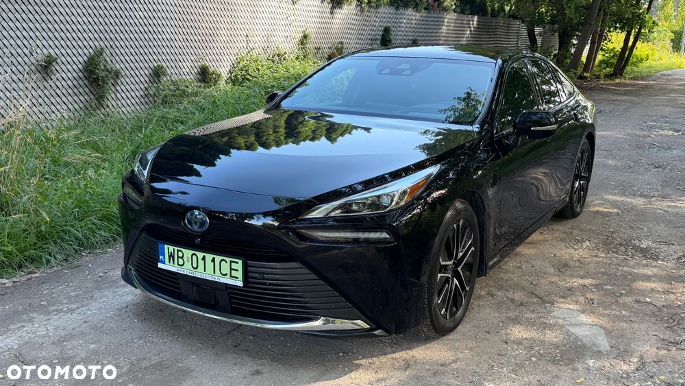 Toyota Mirai Luxury - 3