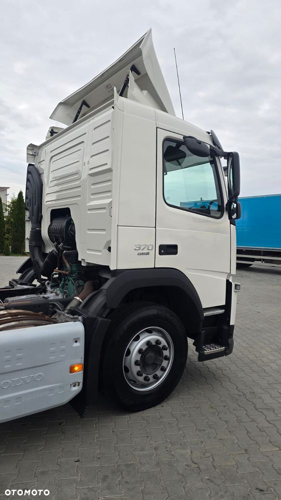 Volvo FM 370 6x2 rama do zabudowy, beczka asenizacyjna mleko laweta full air oś skrętna niski przebieg! - 24