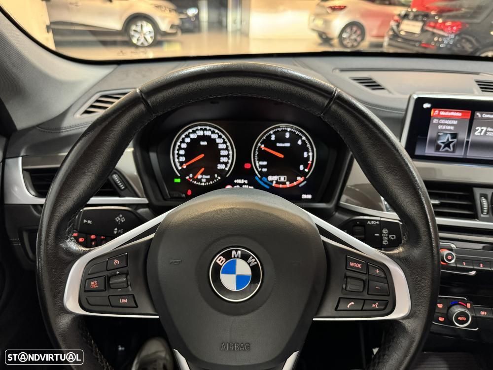 BMW X1 16 d sDrive xLine - 31