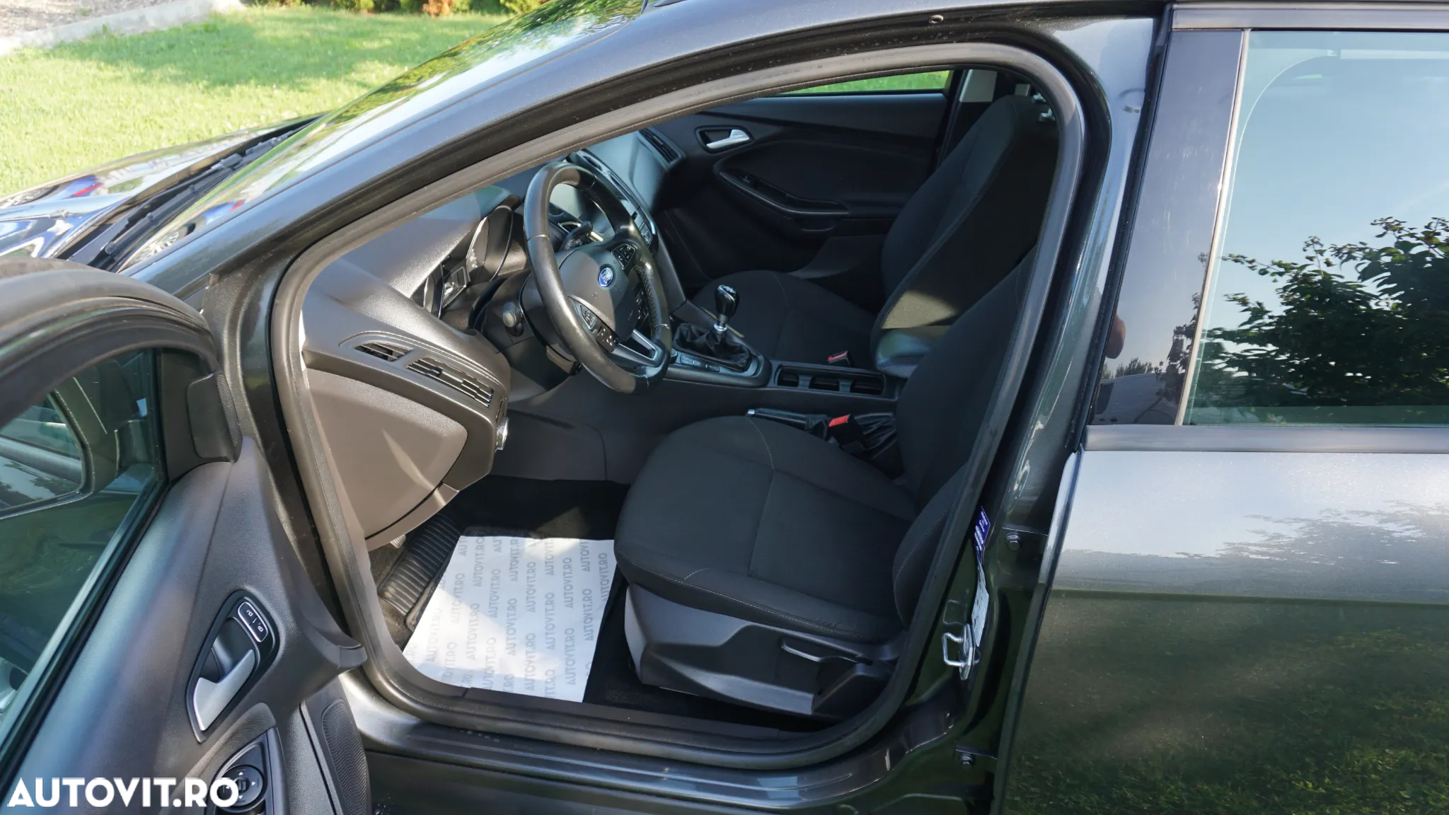 Ford Focus 1.0 EcoBoost Active Business - 6