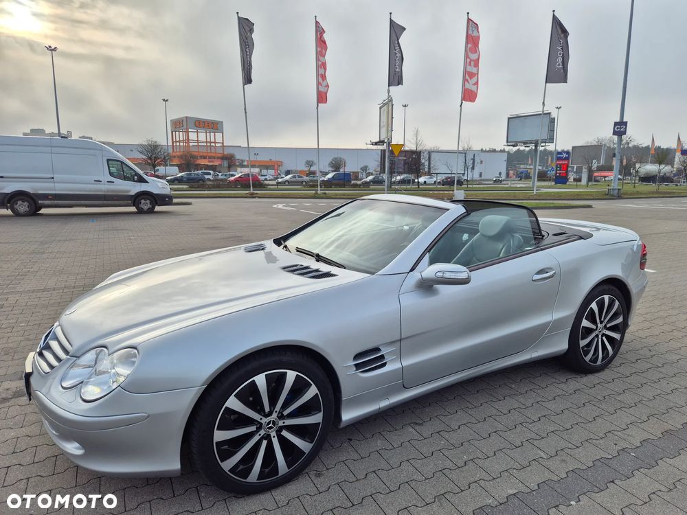 Mercedes-Benz SL - 27