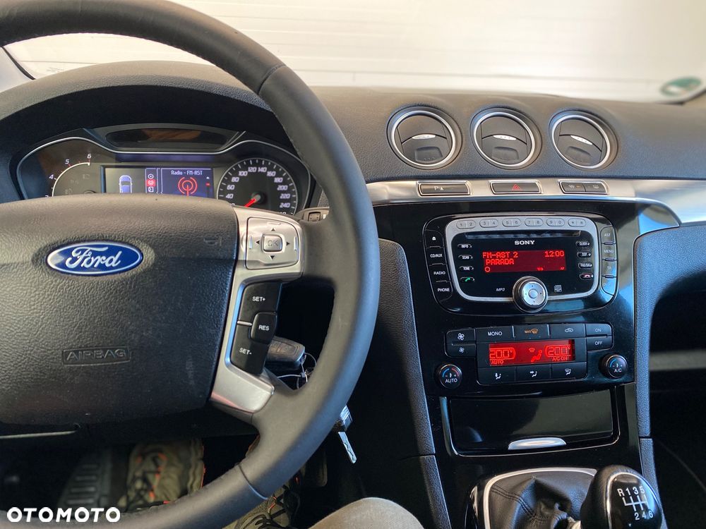 Ford S-Max 2.0 TDCi Trend - 24