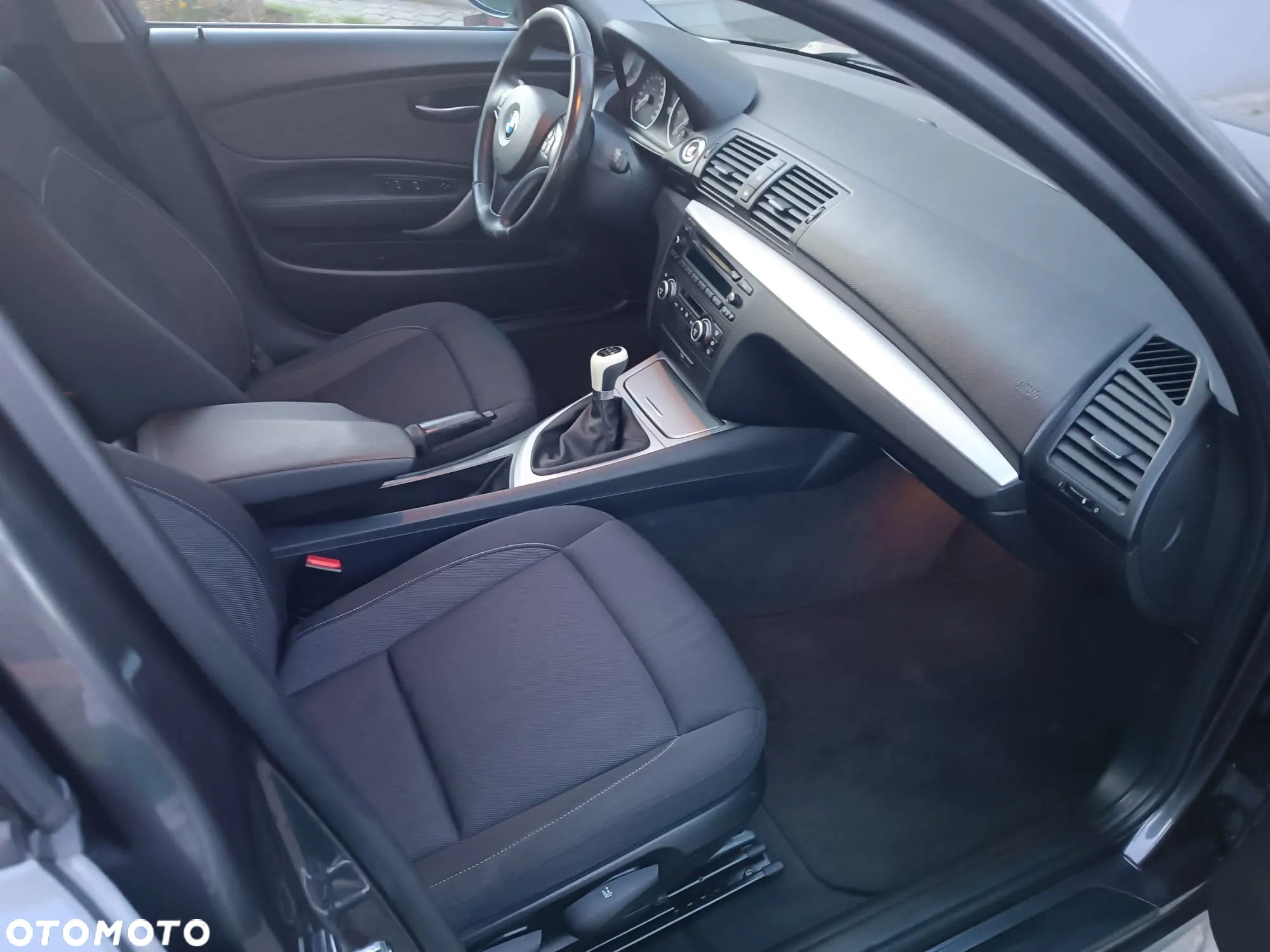 BMW Seria 1 120d - 6