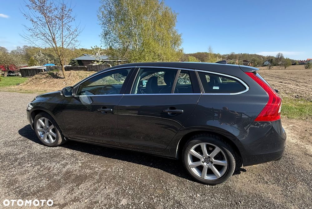 Volvo V60 D3 Drive-E Dynamic Edition (Kinetic) - 7
