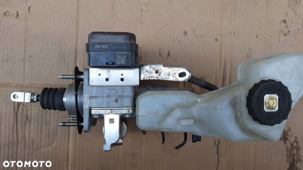 pompa hamulcowa 47210-10380 toyota c-hr l18 - 4