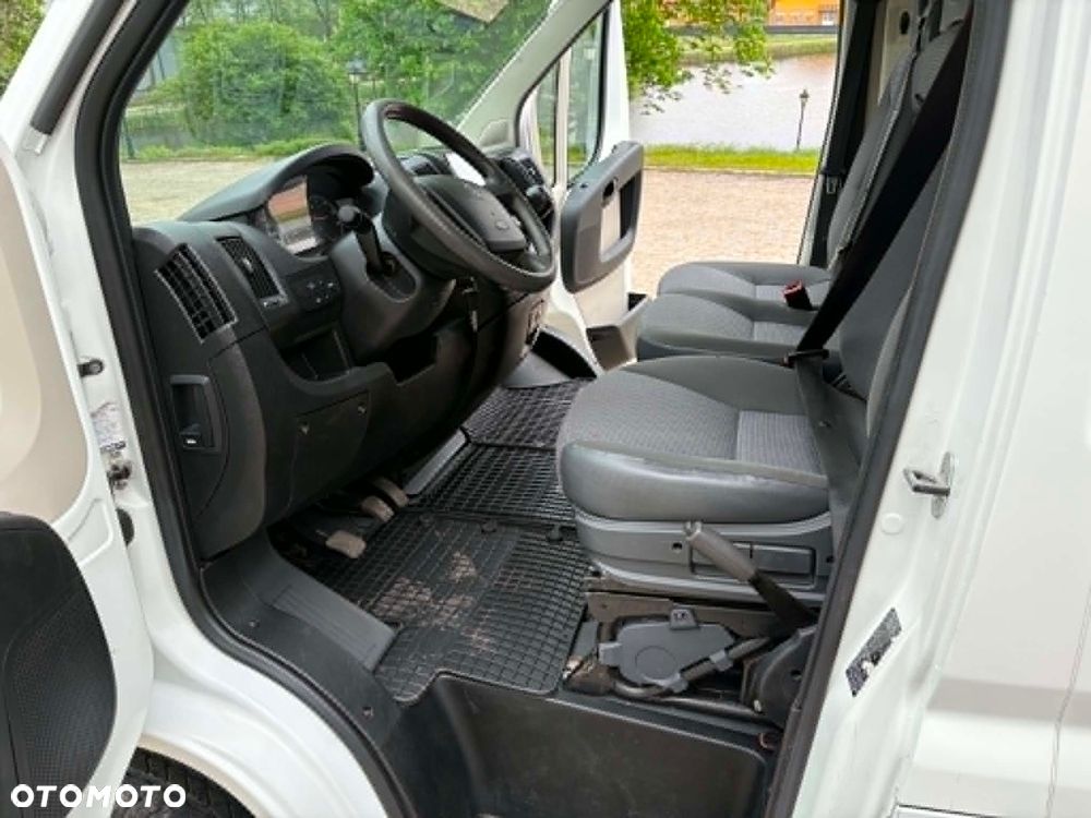 Peugeot BOXER - 12