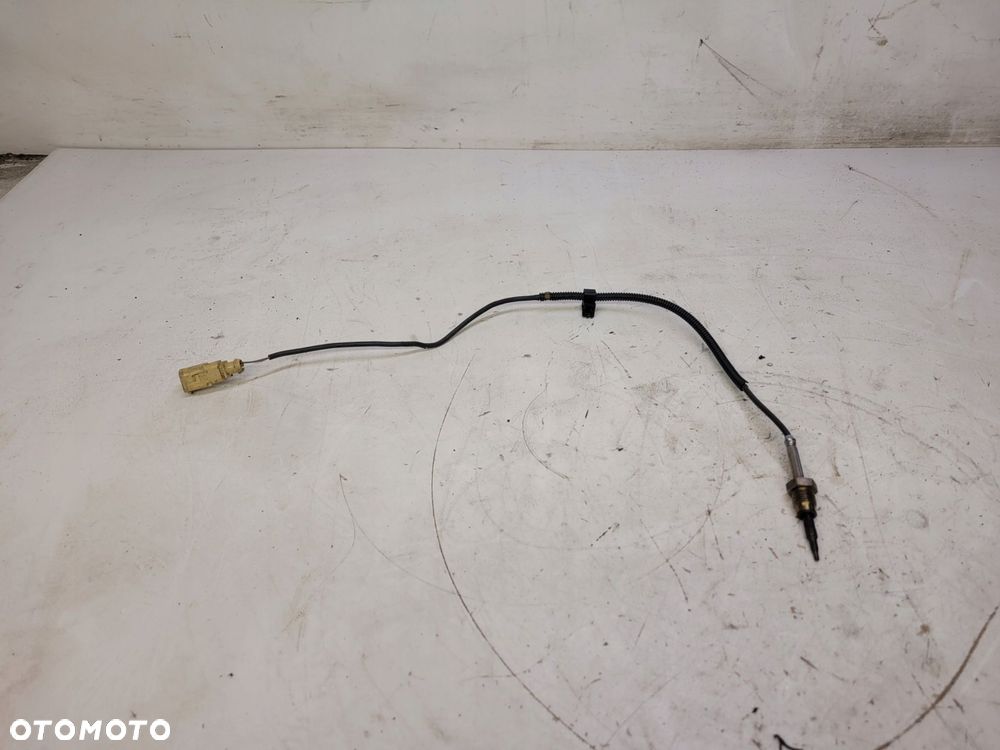 CZUJNIK TEMPERATURY SPALIN AUDI A4 Q7 4M0906088AB - 1
