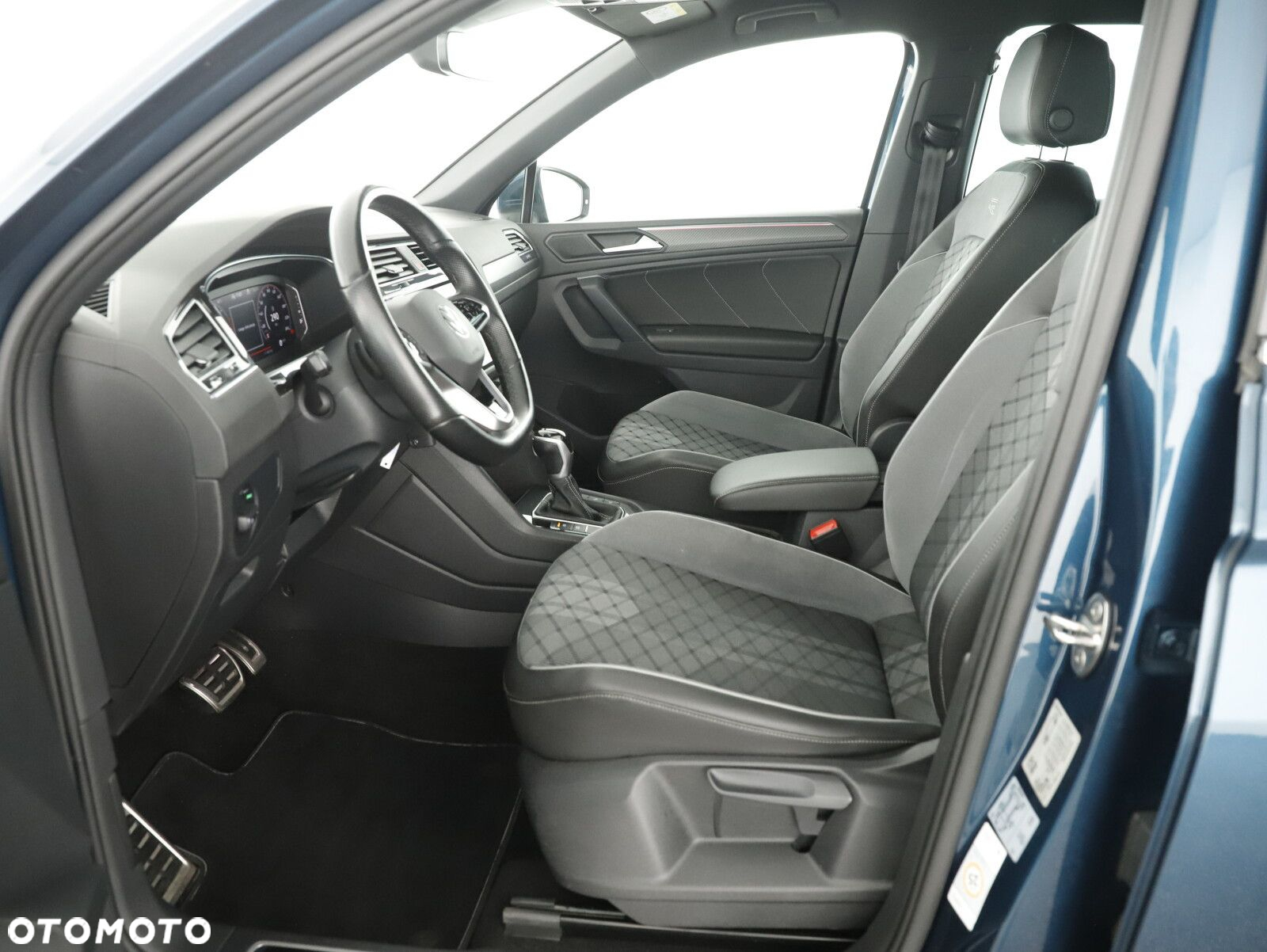 Volkswagen Tiguan 2.0 TDI SCR 4Mot R-Line DSG - 23