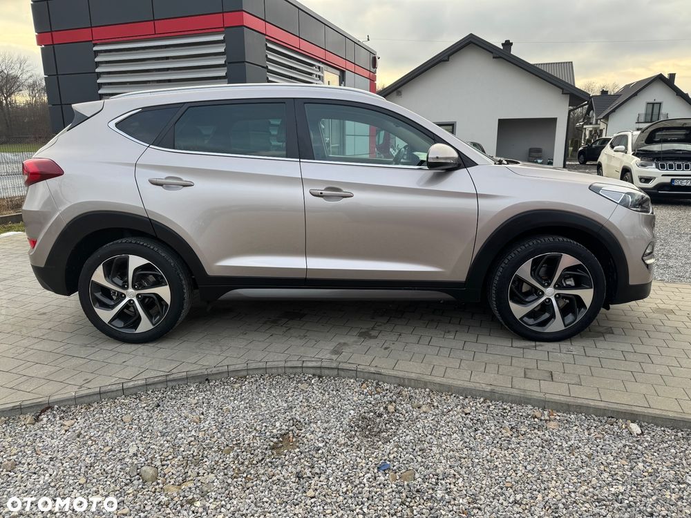 Hyundai Tucson blue 1.7 CRDi 2WD Passion Plus - 13
