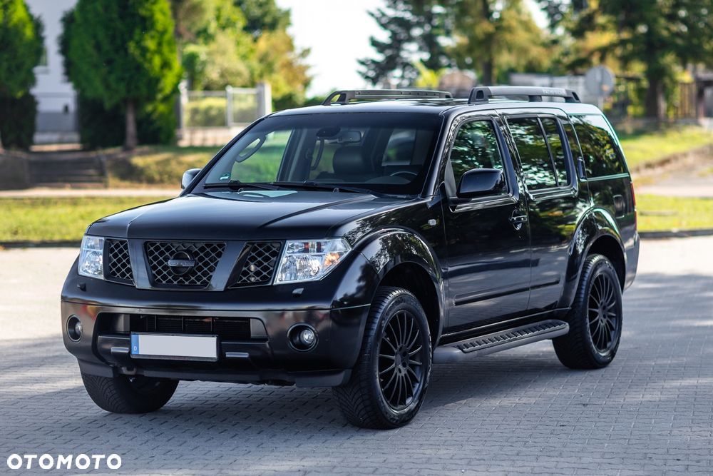 Nissan Pathfinder 2.5 dCi Premium - 1
