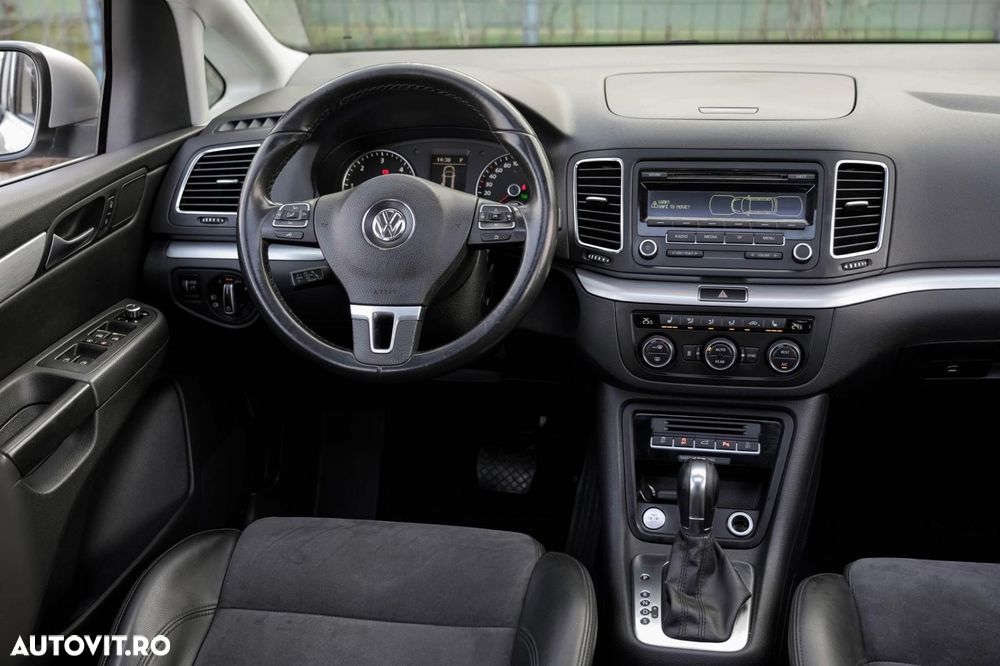 Volkswagen Sharan 2.0 TDI DSG BlueMotion Technology Highline - 4