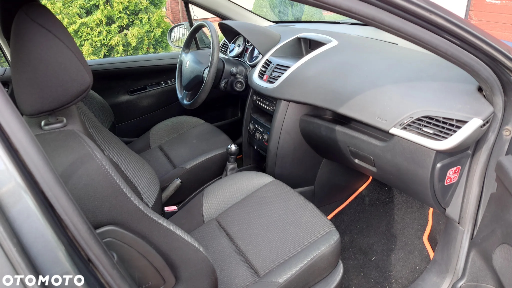 Peugeot 207 1.4 Trendy - 17