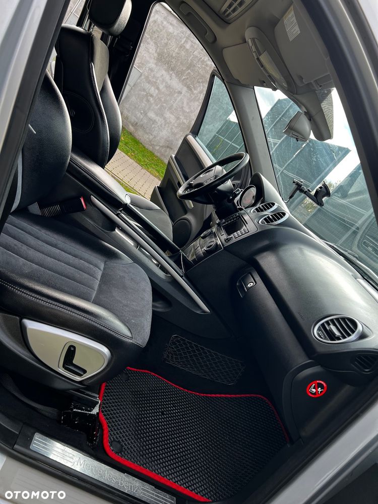 Mercedes-Benz ML 320 CDI 4-Matic - 12