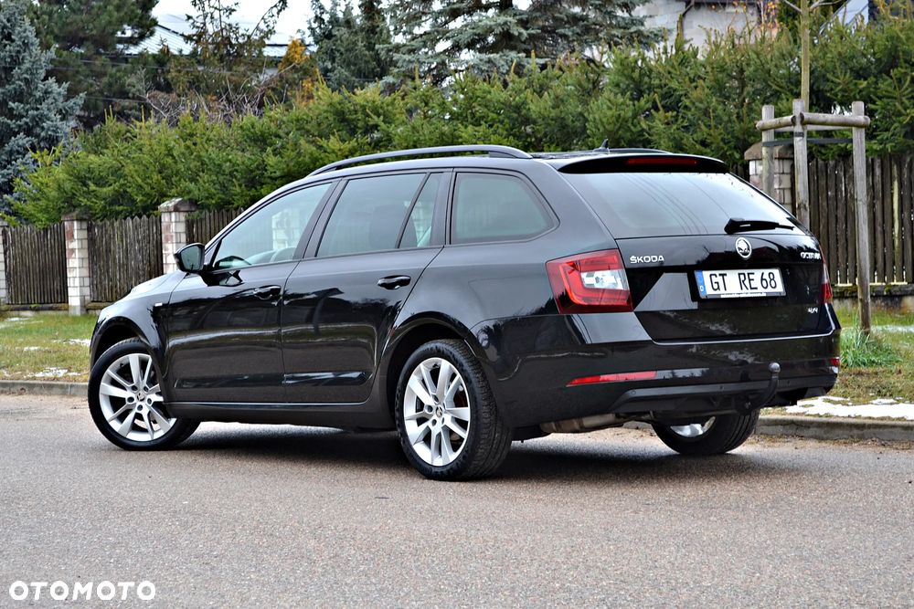 Skoda Octavia 2.0 TDI 4x4 DSG Clever - 8