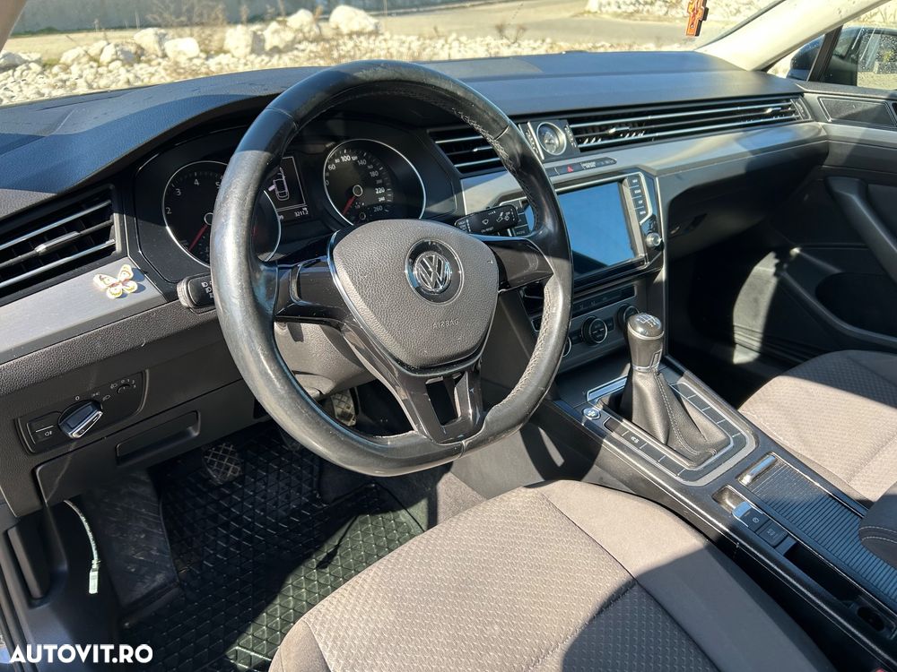 Volkswagen Passat - 7