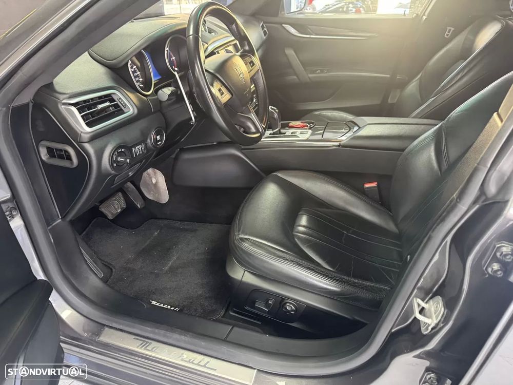 Maserati Ghibli 3.0 V6 - 26