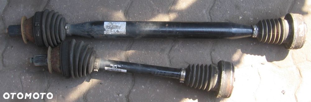 półoś prawa lewa FABIA II POLO ROOMSTAR 6R 6R0407762 6R0407761 - 1