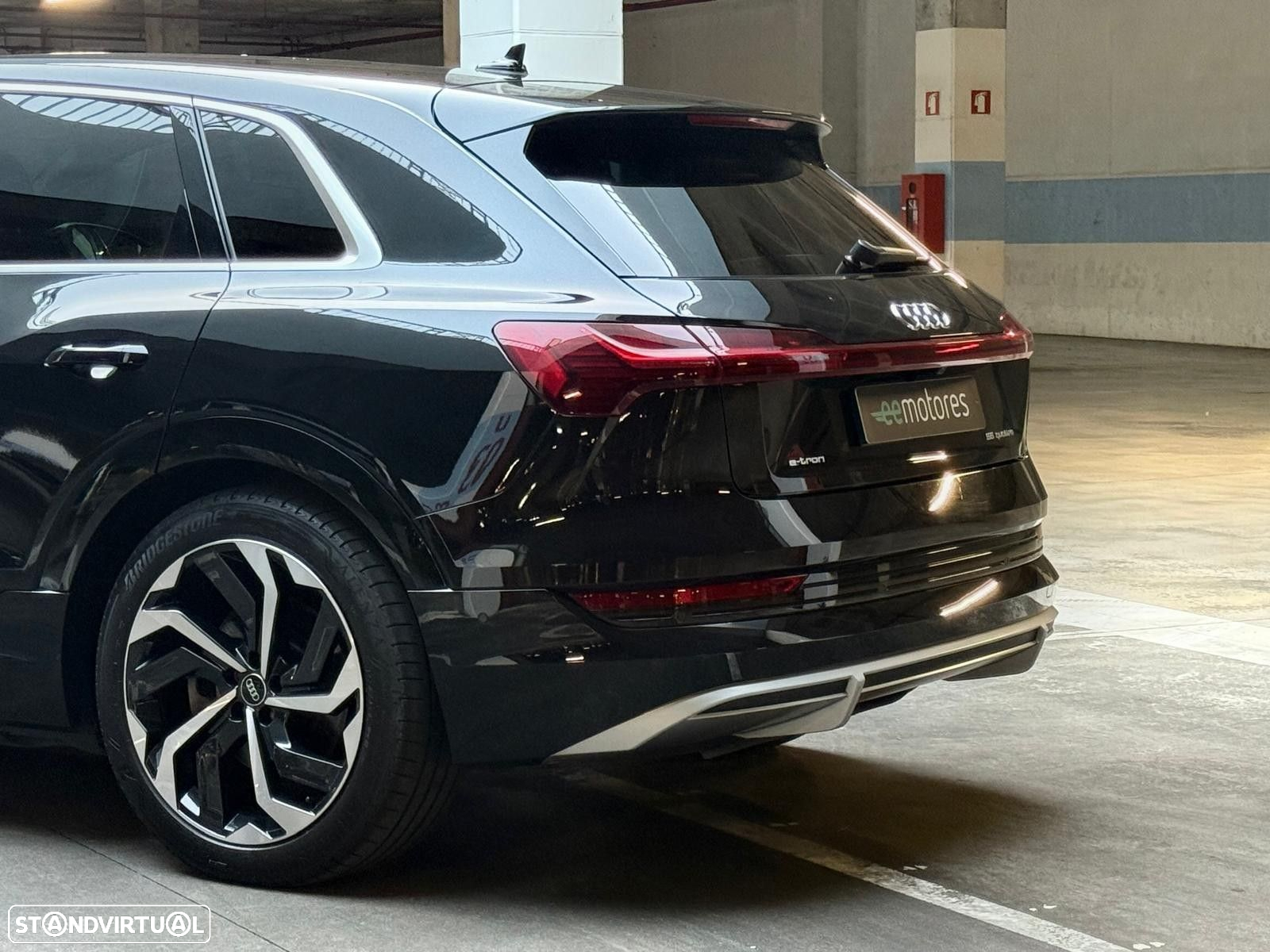 Audi e-tron 55 quattro S line - 6