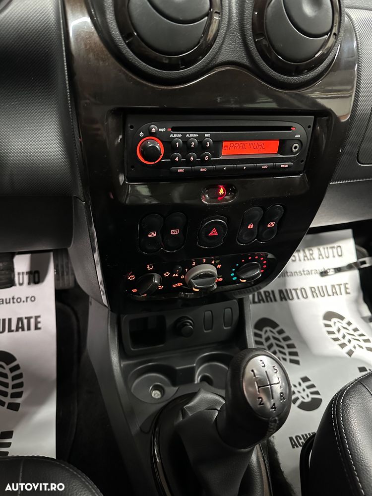 Dacia Duster 1.6 16V 4x2 Laureate - 11