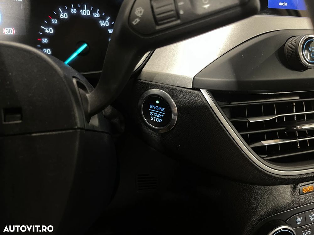 Ford Focus 1.0 EcoBoost Trend Edition - 21