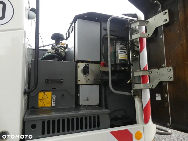 Liebherr A914 Compact / Sprowadzona / Serwisowana / - 18