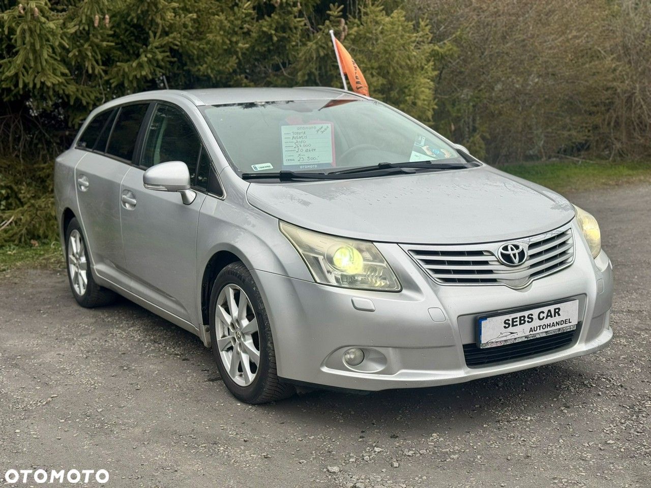 Toyota Avensis 2.0 D-4D Sol plus+NAVI - 1