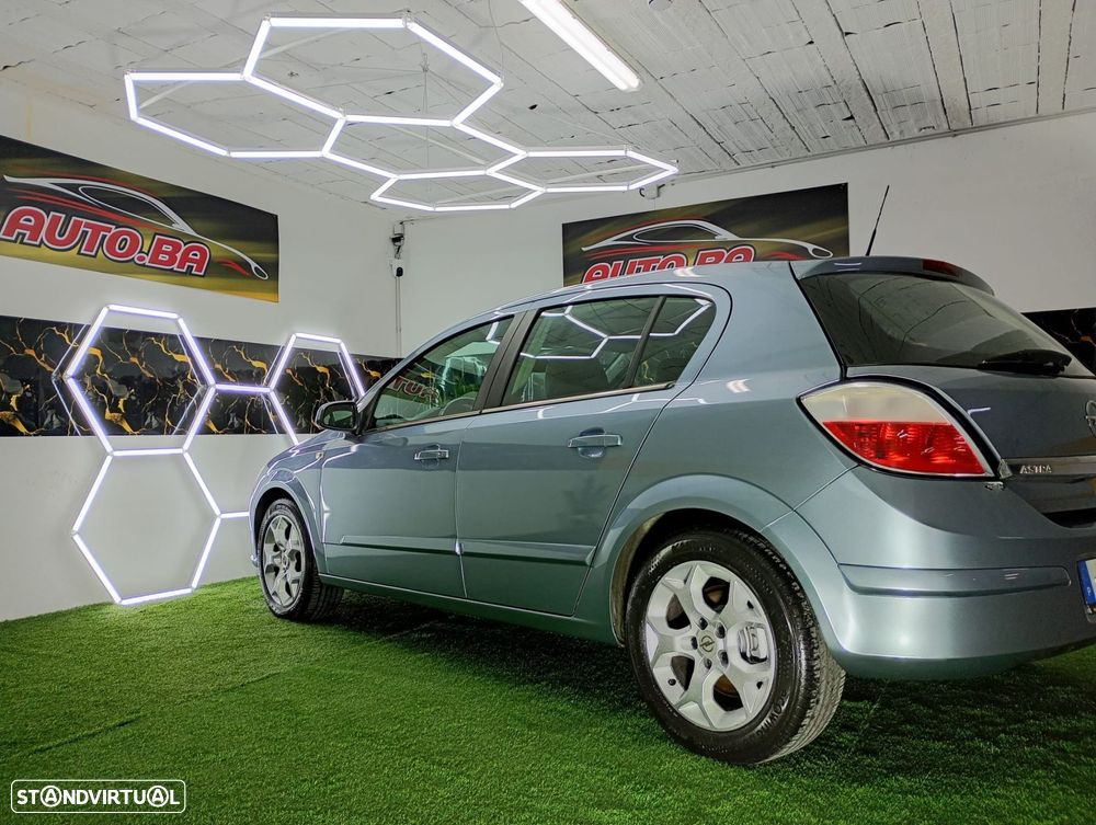 Opel Astra 1.7 CDTI Cosmo M5 - 25