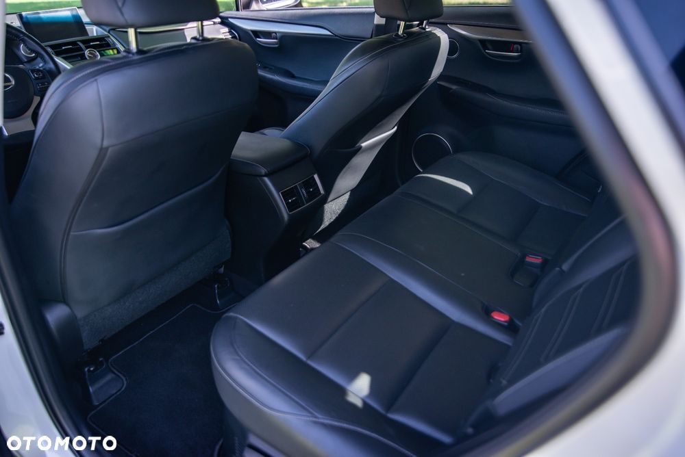 Lexus NX 200t Comfort AWD - 13