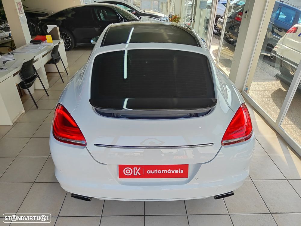 Porsche Panamera Platinum Edition - 11