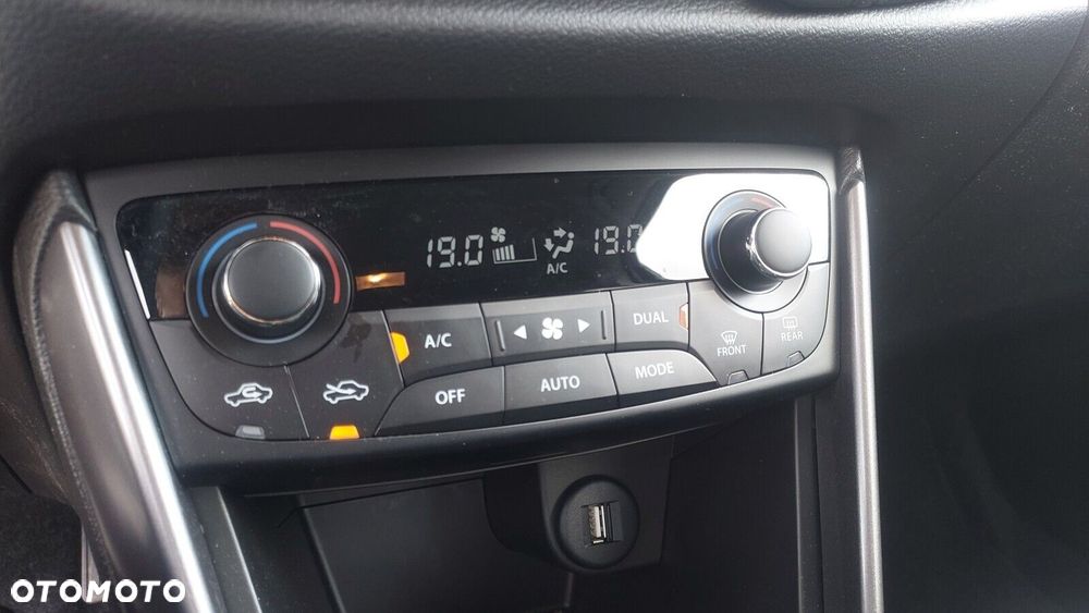 Suzuki S-Cross 1.4 BoosterJet mHEV Elegance SP - 18