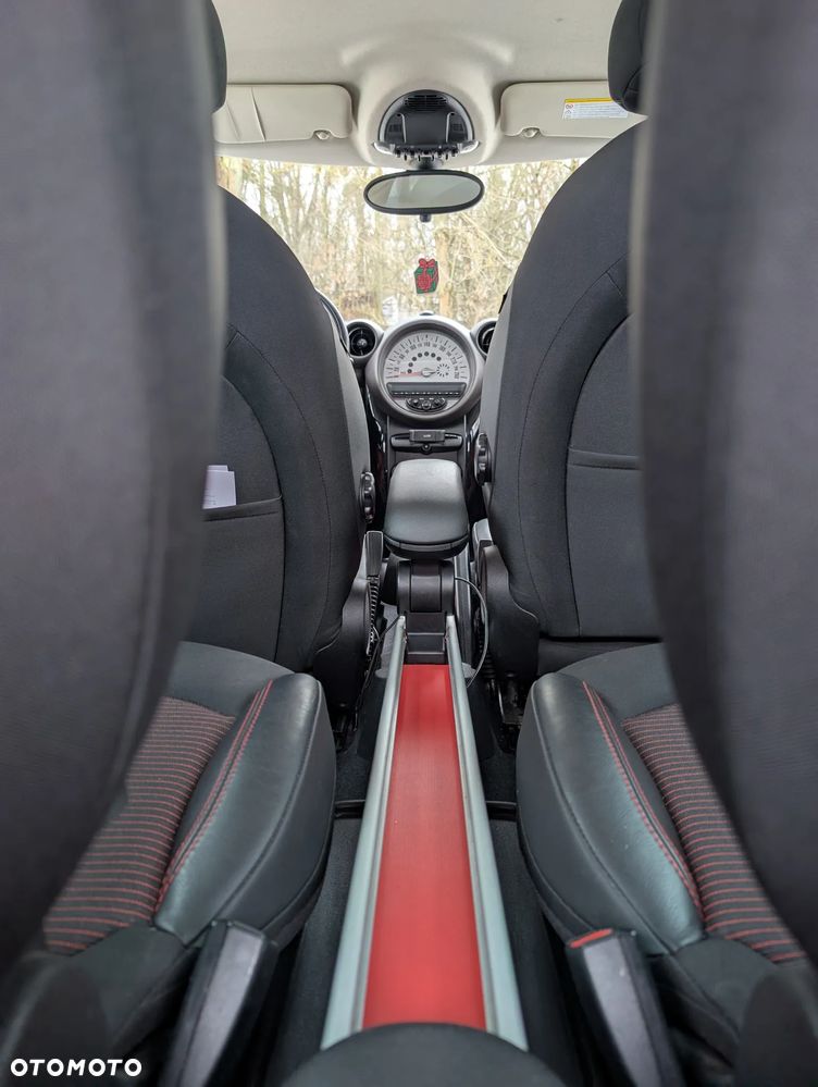 MINI Countryman Cooper D ALL4 - 9