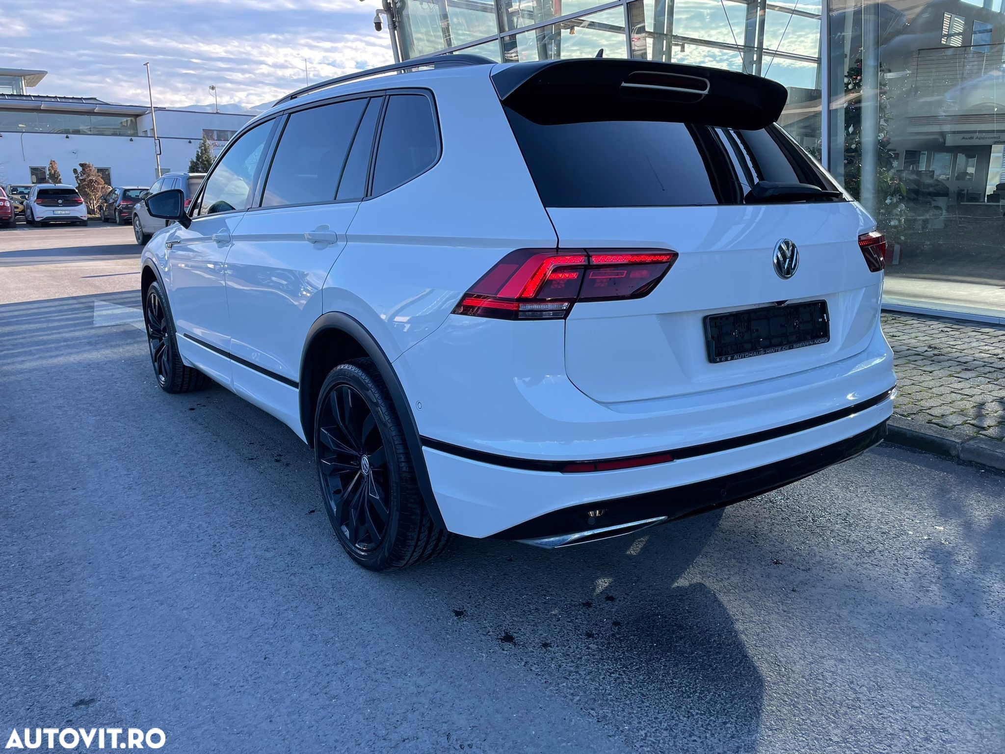 Volkswagen Tiguan Allspace 2.0 TDI SCR 4Motion DSG Highline - 4