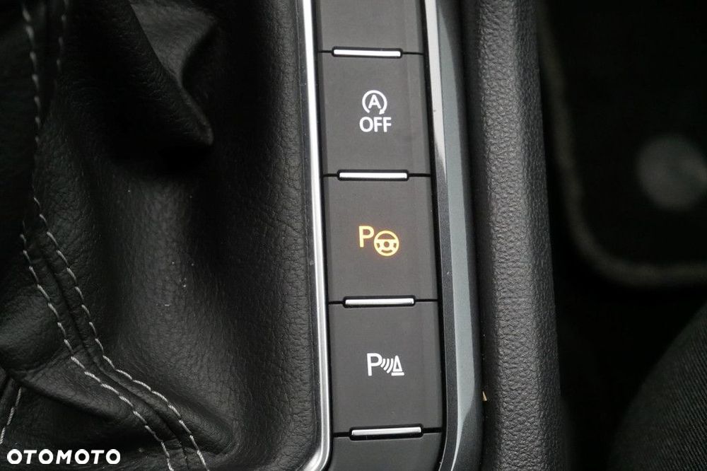 Volkswagen Tiguan 2.0 TSI 4Mot R-Line DSG - 28