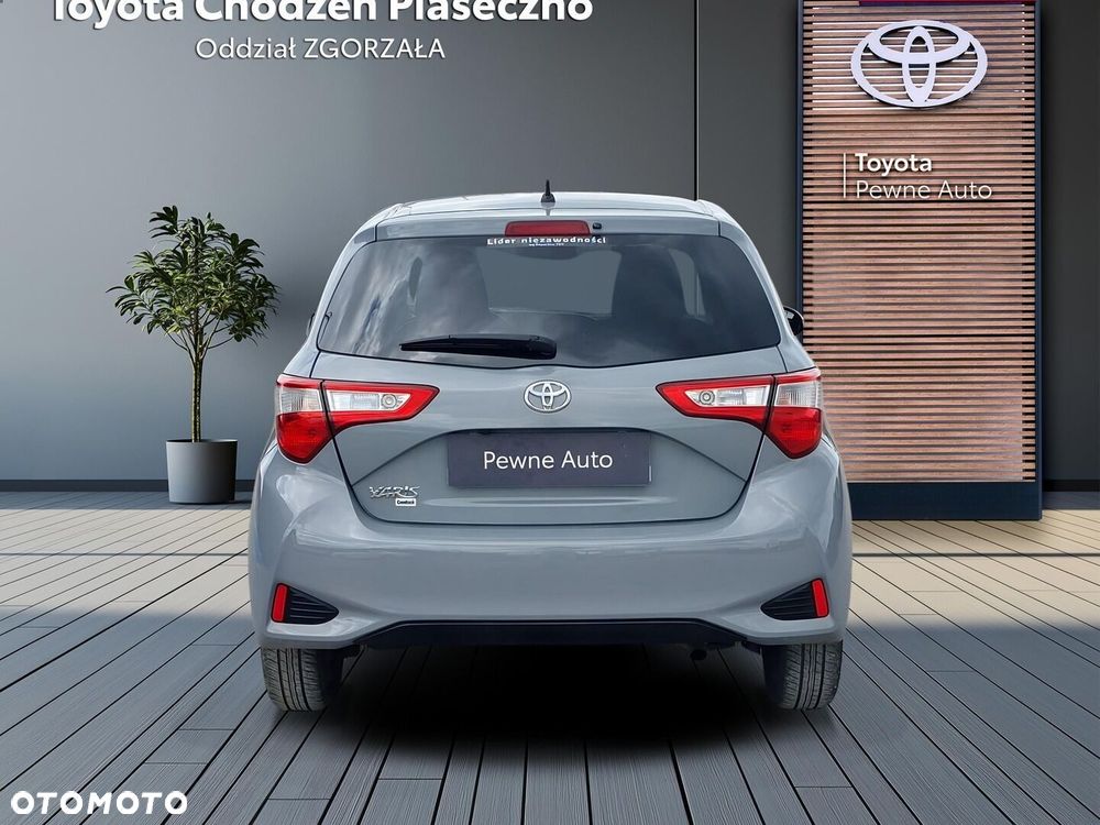 Toyota Yaris - 5
