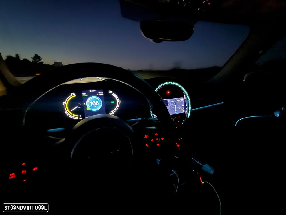 MINI 3 Portas Cooper SE Premium Yours - 20