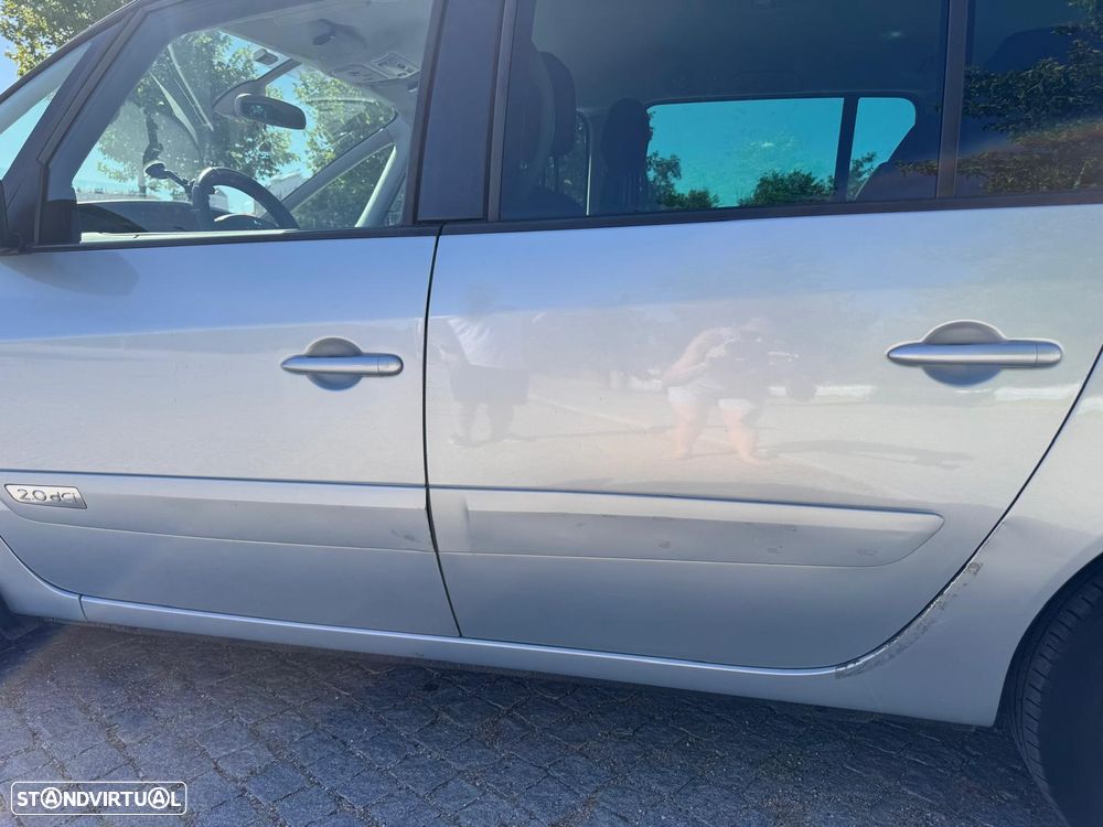Renault Grand Espace 2.0 dCi FAP Dynamique - 9