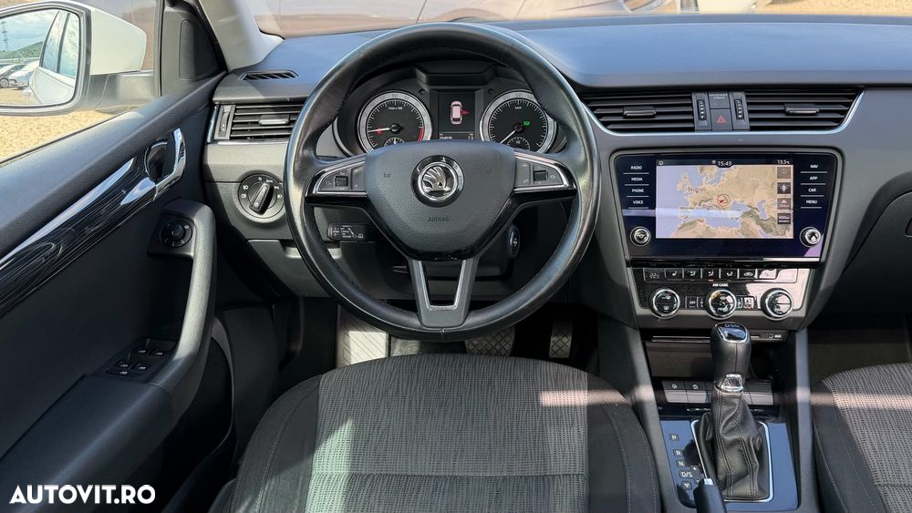 Skoda Octavia 1.6 TDI DSG Premium Edition - 7