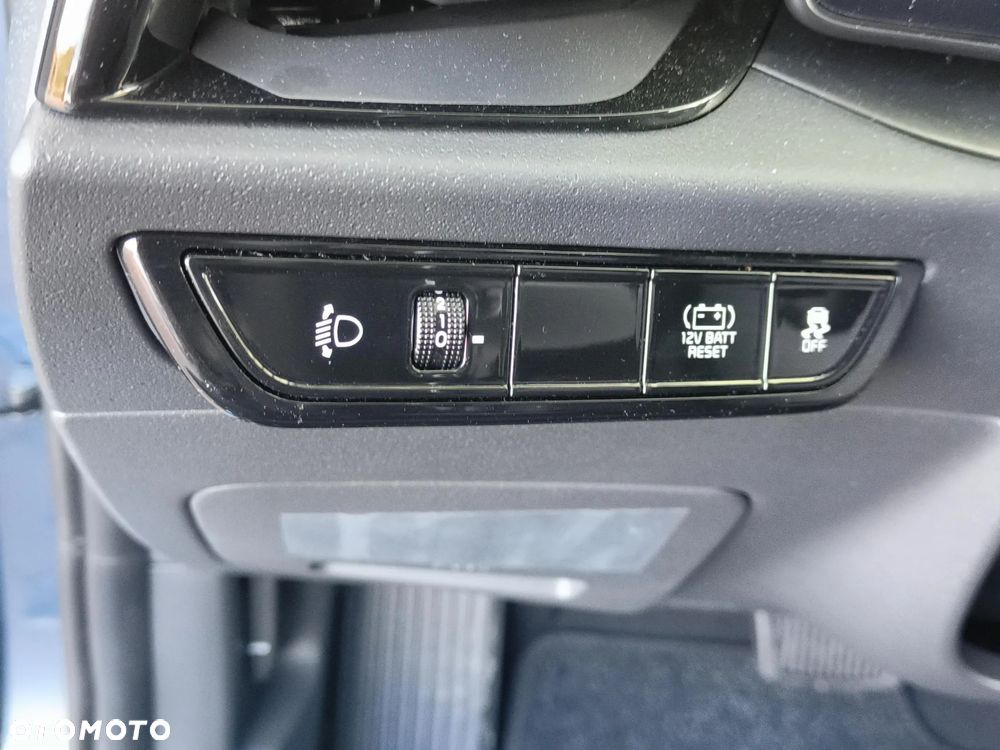 Kia Niro 1.6 GDI Hybrid L - 14