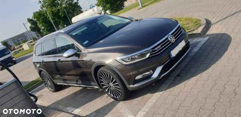 Volkswagen Passat Alltrack 2.0 TDI SCR 4Mot DSG - 2
