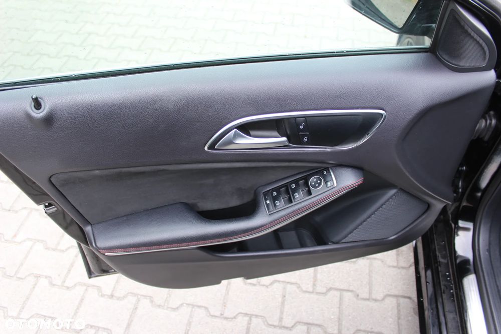 Mercedes-Benz Klasa A 180 CDI AMG Line - 17