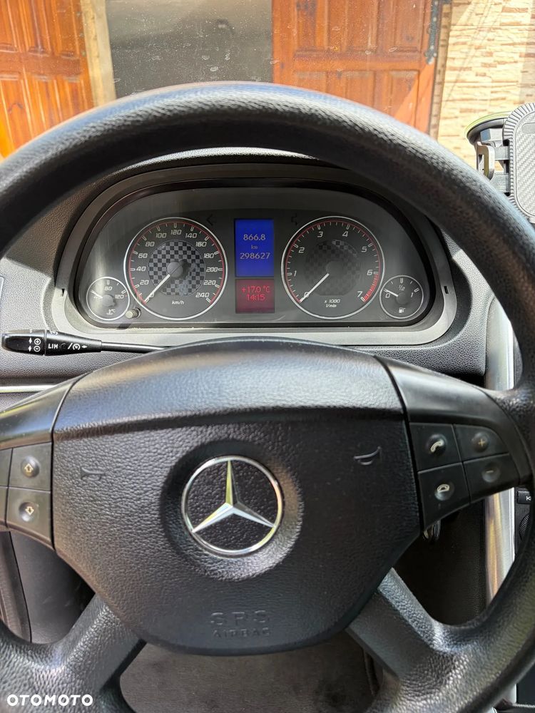 Mercedes-Benz Klasa B - 22