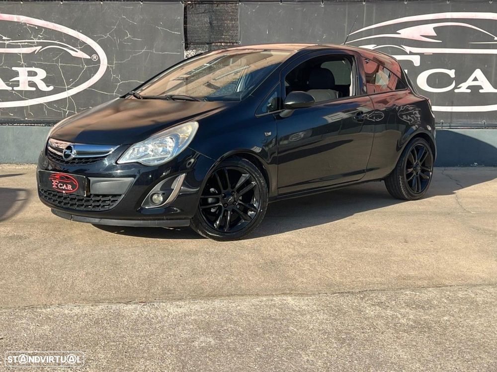 Opel Corsa 1.2 Black Edition - 1
