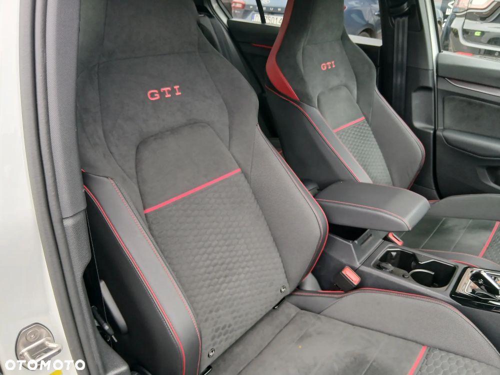 Volkswagen Golf 2.0 TSI GTI Clubsport DSG - 16